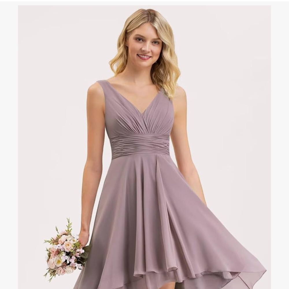 Chic Rose High-Low Dress - Picture 2 of 6